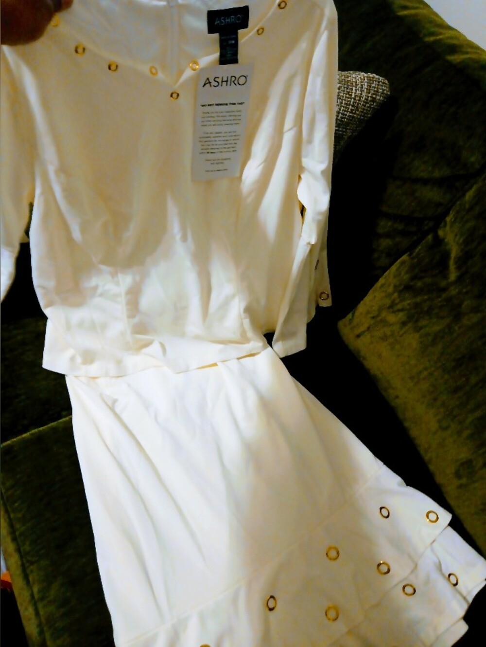 Net Isle Of BONITA :IVORY N GOLD RIVETS SET - Picture 3 of 7